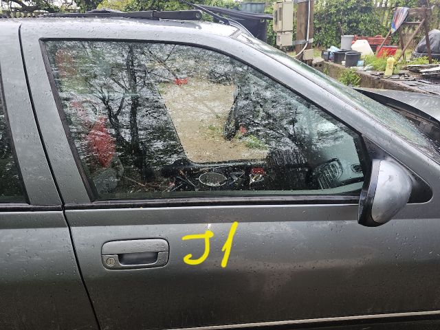 bontott PEUGEOT 406 Jobb első Ablak