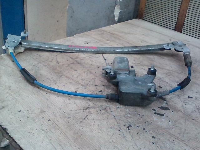 bontott PEUGEOT 406 Jobb első Ablakemelő Szerkezet (Elektromos)