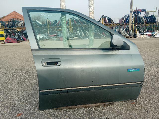 bontott PEUGEOT 406 Jobb első Ajtó (Részeivel)