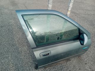 bontott PEUGEOT 406 Jobb első Ajtó (Részeivel)