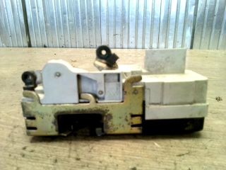 bontott PEUGEOT 406 Jobb első Ajtózár