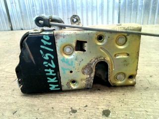 bontott PEUGEOT 406 Jobb első Ajtózár