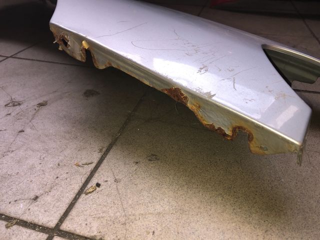 bontott PEUGEOT 406 Jobb első Sárvédő