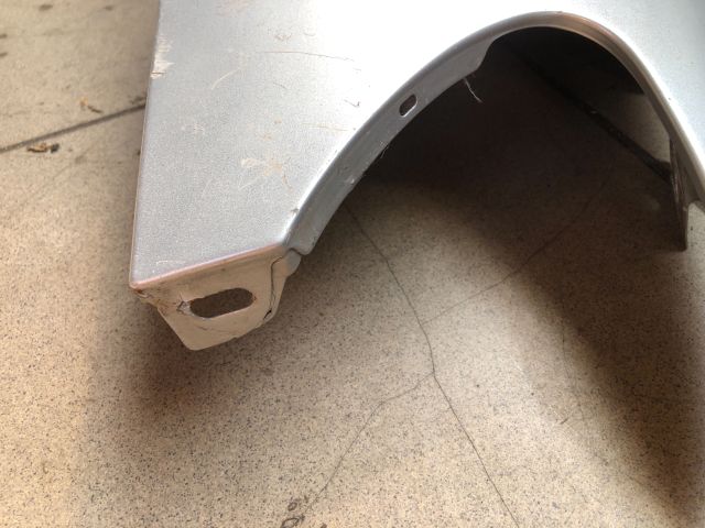 bontott PEUGEOT 406 Jobb első Sárvédő