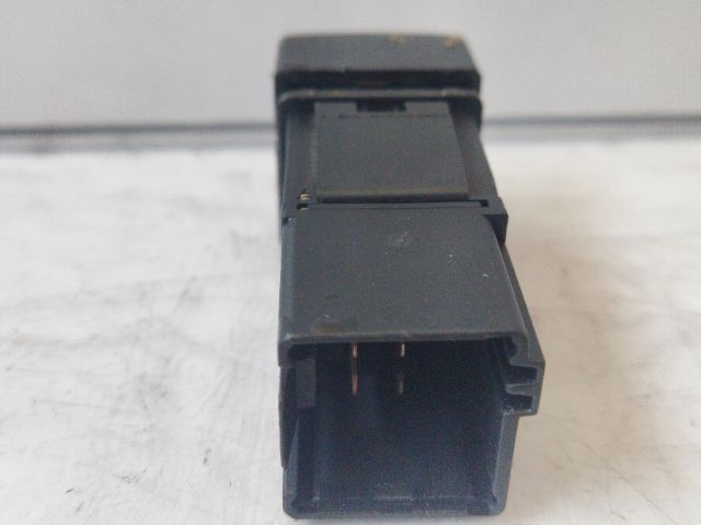 bontott PEUGEOT 406 Jobb első Ülésfűtés Kapcsoló