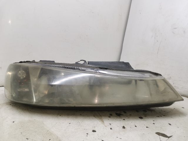 bontott PEUGEOT 406 Jobb Fényszóró