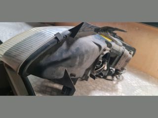 bontott PEUGEOT 406 Jobb Fényszóró