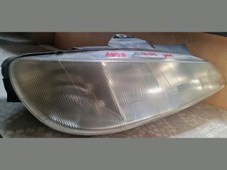 bontott PEUGEOT 406 Jobb Fényszóró