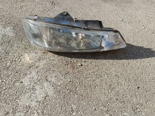 bontott PEUGEOT 406 Jobb Fényszóró