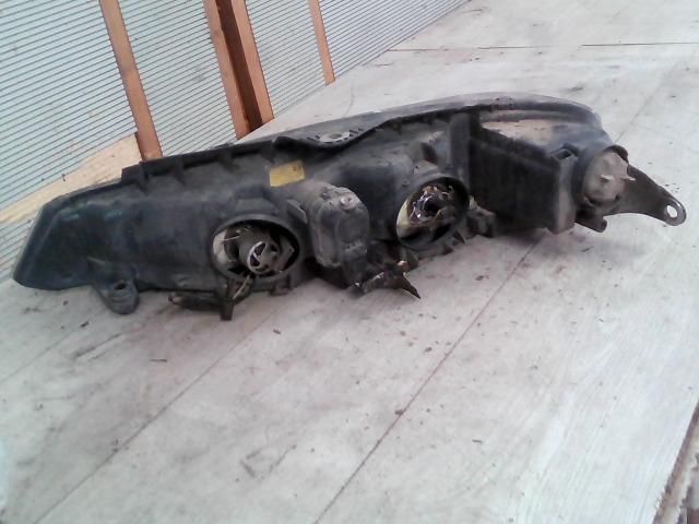 bontott PEUGEOT 406 Jobb Fényszóró