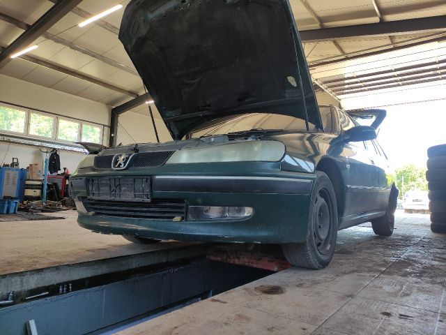 bontott PEUGEOT 406 Jobb hátsó Ablakemelő Szerkezet (Mechanikus)