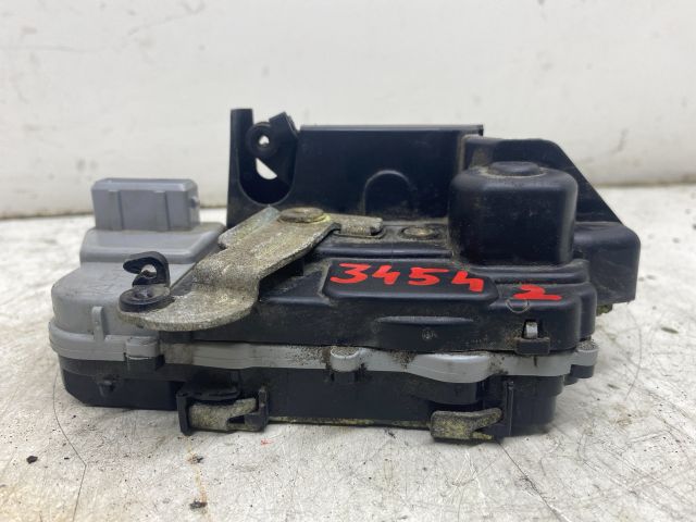 bontott PEUGEOT 406 Jobb hátsó Ajtózár