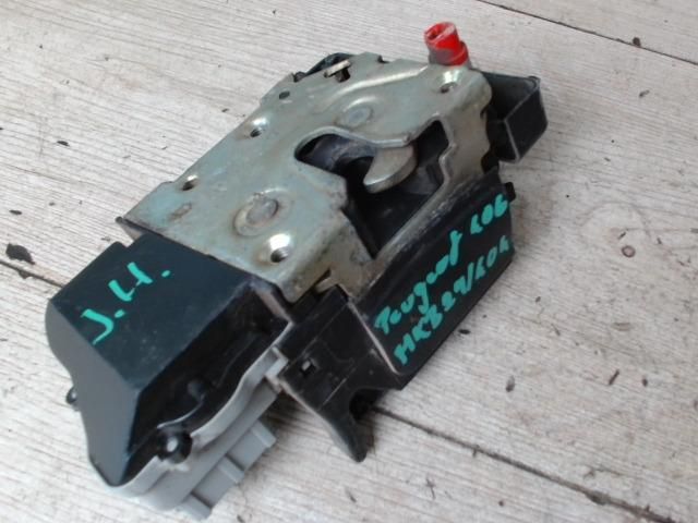 bontott PEUGEOT 406 Jobb hátsó Ajtózár