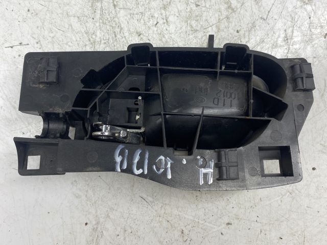 bontott PEUGEOT 406 Jobb hátsó Belső Kilincs