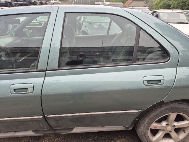 bontott PEUGEOT 406 Jobb Hátsó Lámpa