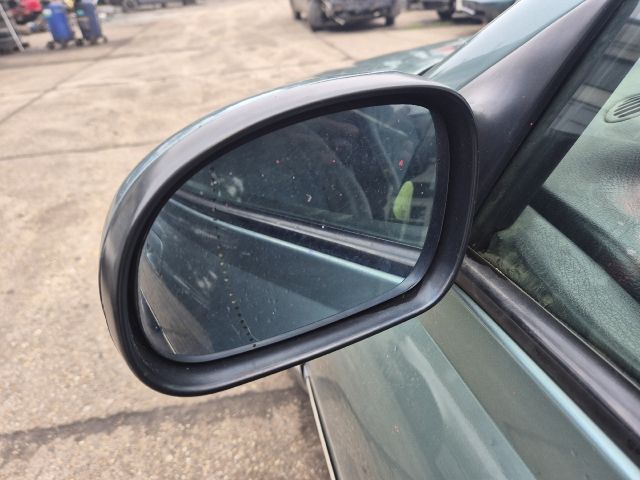 bontott PEUGEOT 406 Jobb Hátsó Lámpa