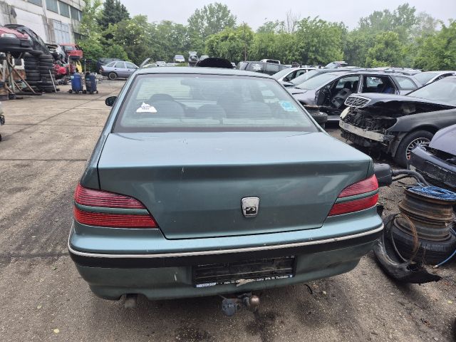 bontott PEUGEOT 406 Jobb Hátsó Lámpa