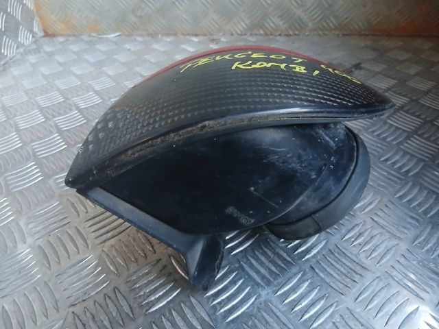 bontott PEUGEOT 406 Jobb Külső Hátsó Lámpa