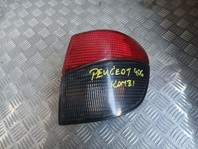 bontott PEUGEOT 406 Jobb Külső Hátsó Lámpa