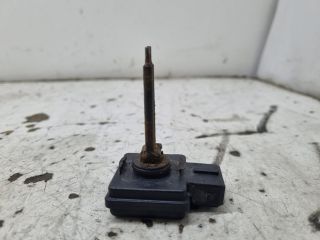 bontott PEUGEOT 406 Kiegyenlítő Tartály Jeladó