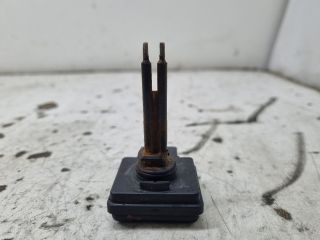 bontott PEUGEOT 406 Kiegyenlítő Tartály Jeladó