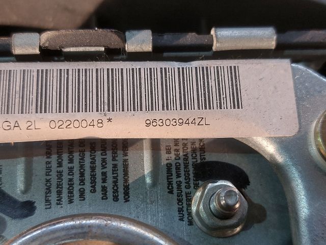 bontott PEUGEOT 406 Kormánylégzsák