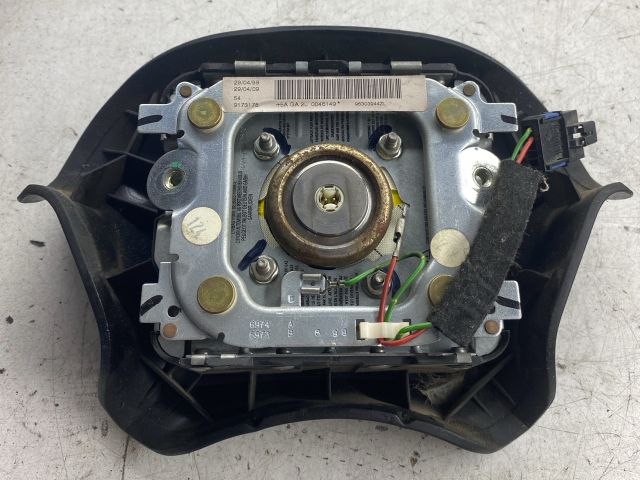 bontott PEUGEOT 406 Kormánylégzsák