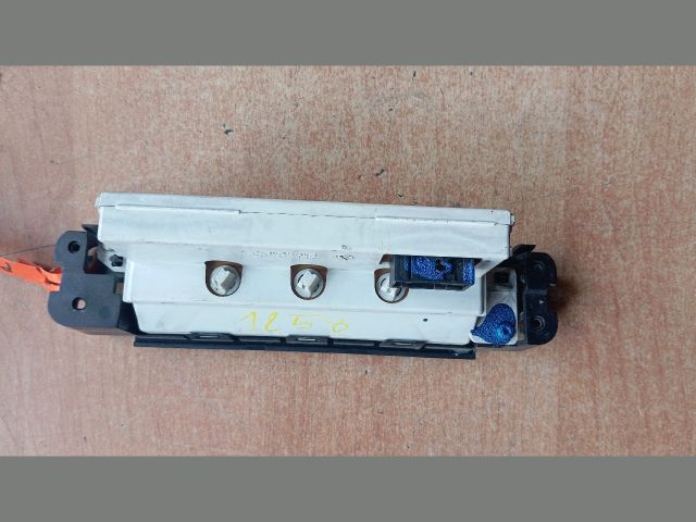 bontott PEUGEOT 406 Multifunkciós Kijelző