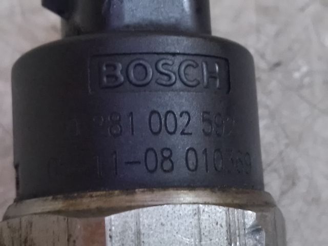 bontott PEUGEOT 406 Nyomásszabályzó Szelep