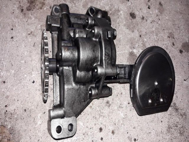 bontott PEUGEOT 406 Olajszivattyú