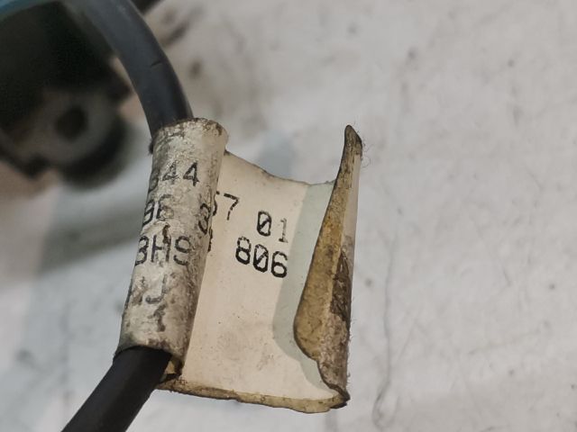 bontott PEUGEOT 406 Rádió / CD Kapcsoló