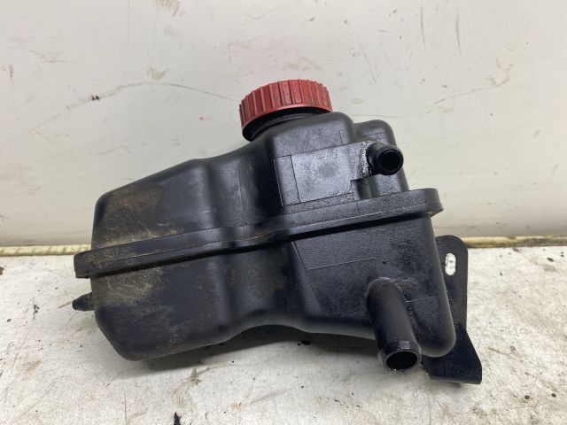 bontott PEUGEOT 406 Szervóolaj Tartály