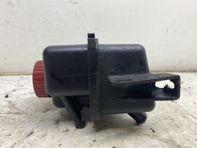 bontott PEUGEOT 406 Szervóolaj Tartály