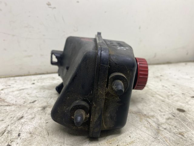 bontott PEUGEOT 406 Szervóolaj Tartály