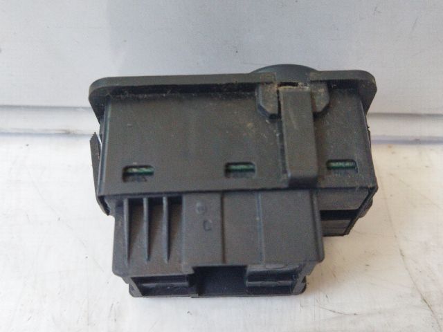 bontott PEUGEOT 406 Tükör Állító Elektronika