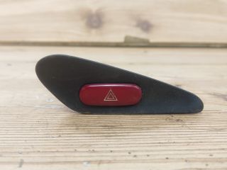 bontott PEUGEOT 406 Vészvillogó Kapcsoló