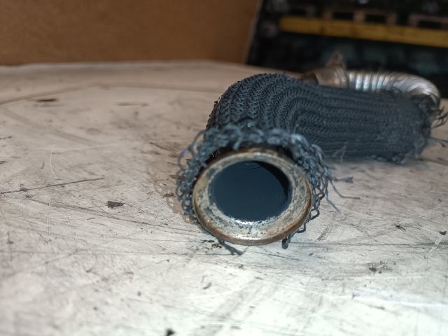 bontott PEUGEOT 407 EGR Hűtő Cső