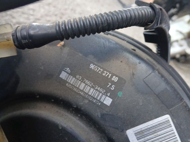 bontott PEUGEOT 407 Fékrásegítő