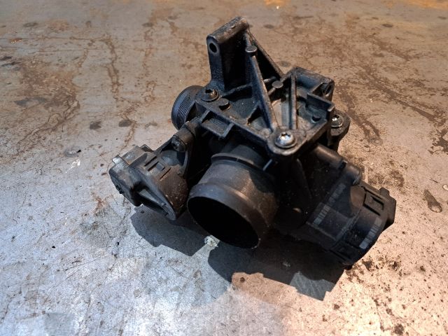 bontott PEUGEOT 407 Fojtószelep (Elektromos)