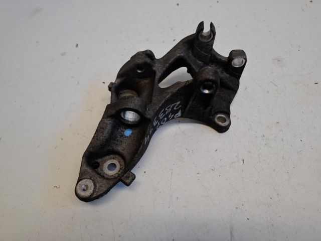 bontott PEUGEOT 407 Generátor Tartó Bak