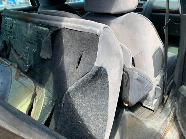 bontott PEUGEOT 407 Gyújtáskapcsoló Házzal