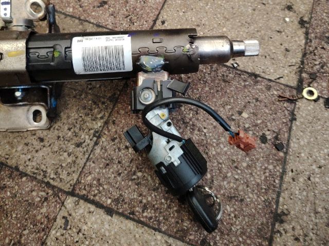 bontott PEUGEOT 407 Gyújtáskapcsoló