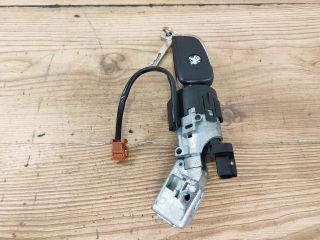 bontott PEUGEOT 407 Gyújtáskapcsoló