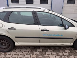 bontott PEUGEOT 407 Homlokfal (Üres lemez)