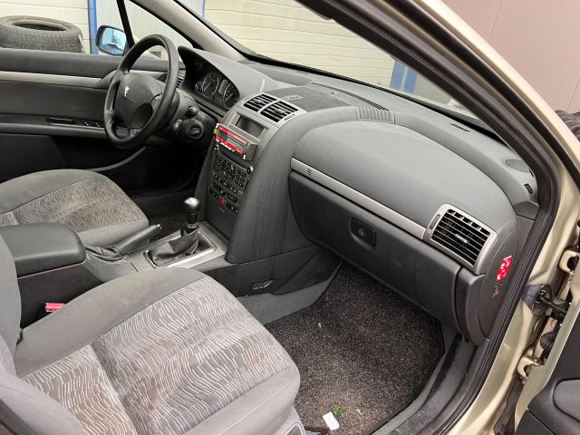 bontott PEUGEOT 407 Homlokfal (Üres lemez)