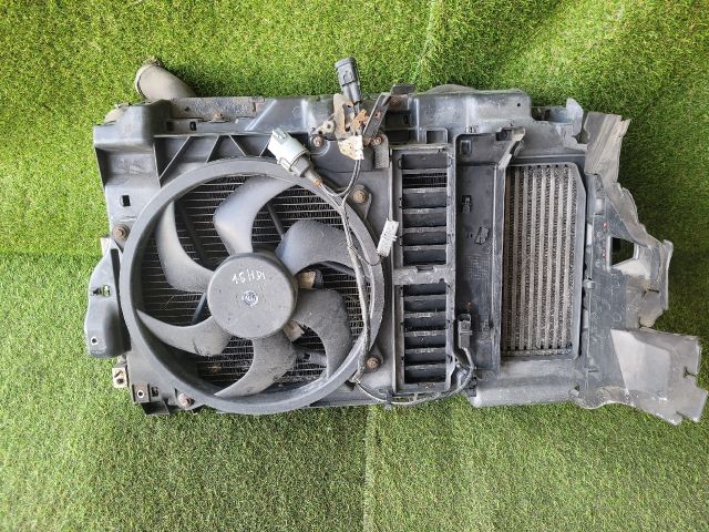 bontott PEUGEOT 407 Hűtő Ventilátor(ok), Radiátor(ok) Szett