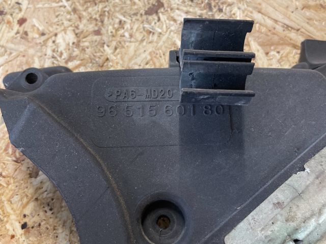 bontott PEUGEOT 407 Komplett Vezérlés Burkolat