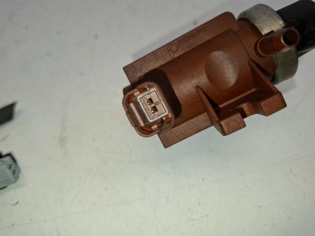 bontott PEUGEOT 407 Turbó Vákum Szelep