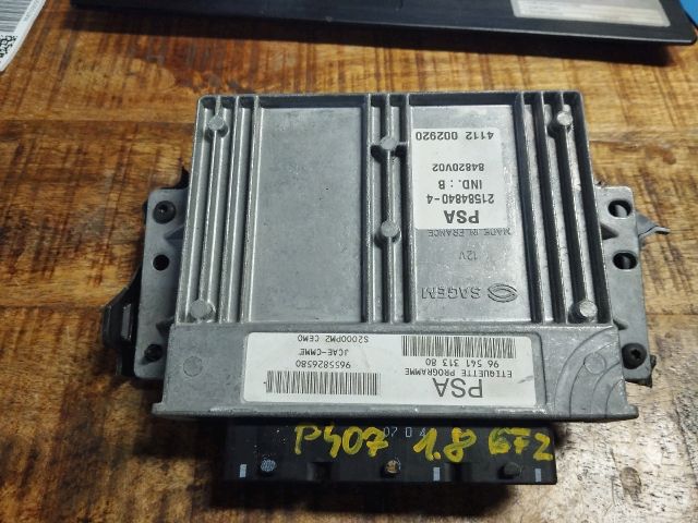 bontott PEUGEOT 407 Motorvezérlő