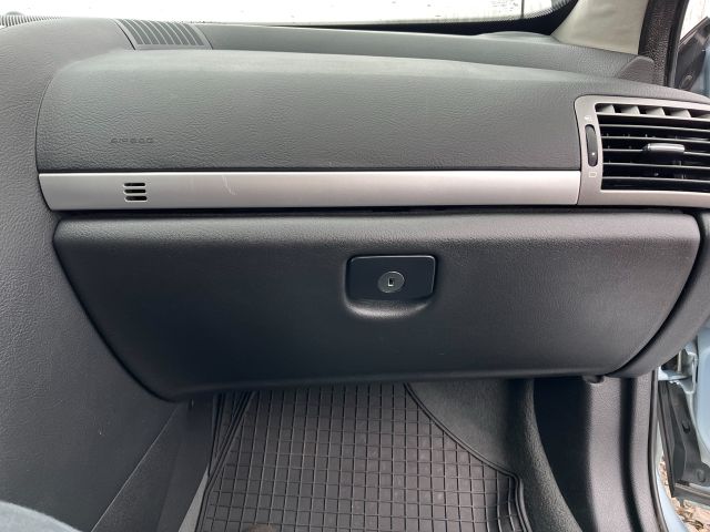 bontott PEUGEOT 407 Hátsó Kipufogó Dob